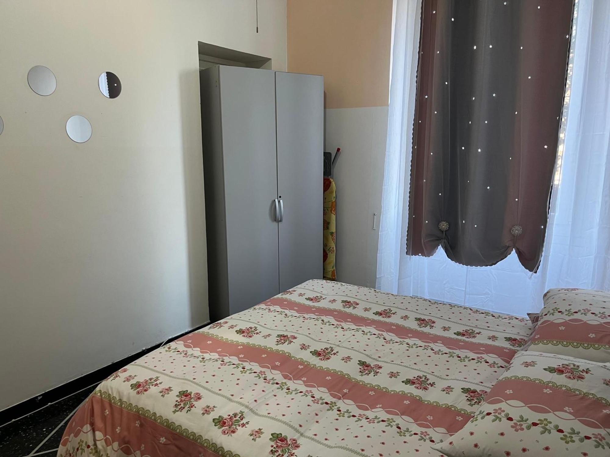 Appartamento Invrea Génova Exterior foto